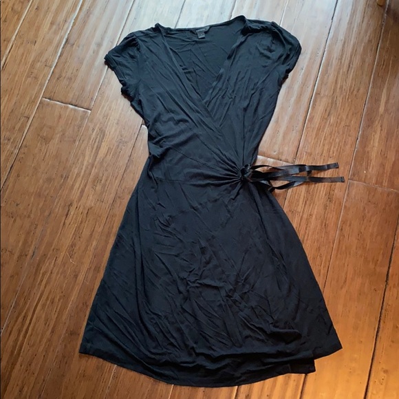 Express Short Sleeve Tie Wrap Dress - Picture 3 of 4